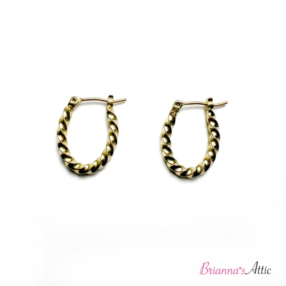 Gold Tone Long Square Crystal Necklace with Artistic Earrings - Picture 12 of 14